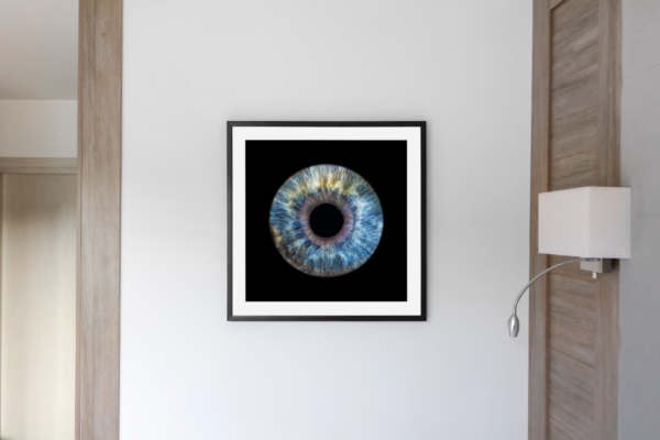 Mockup 5 (Medium)